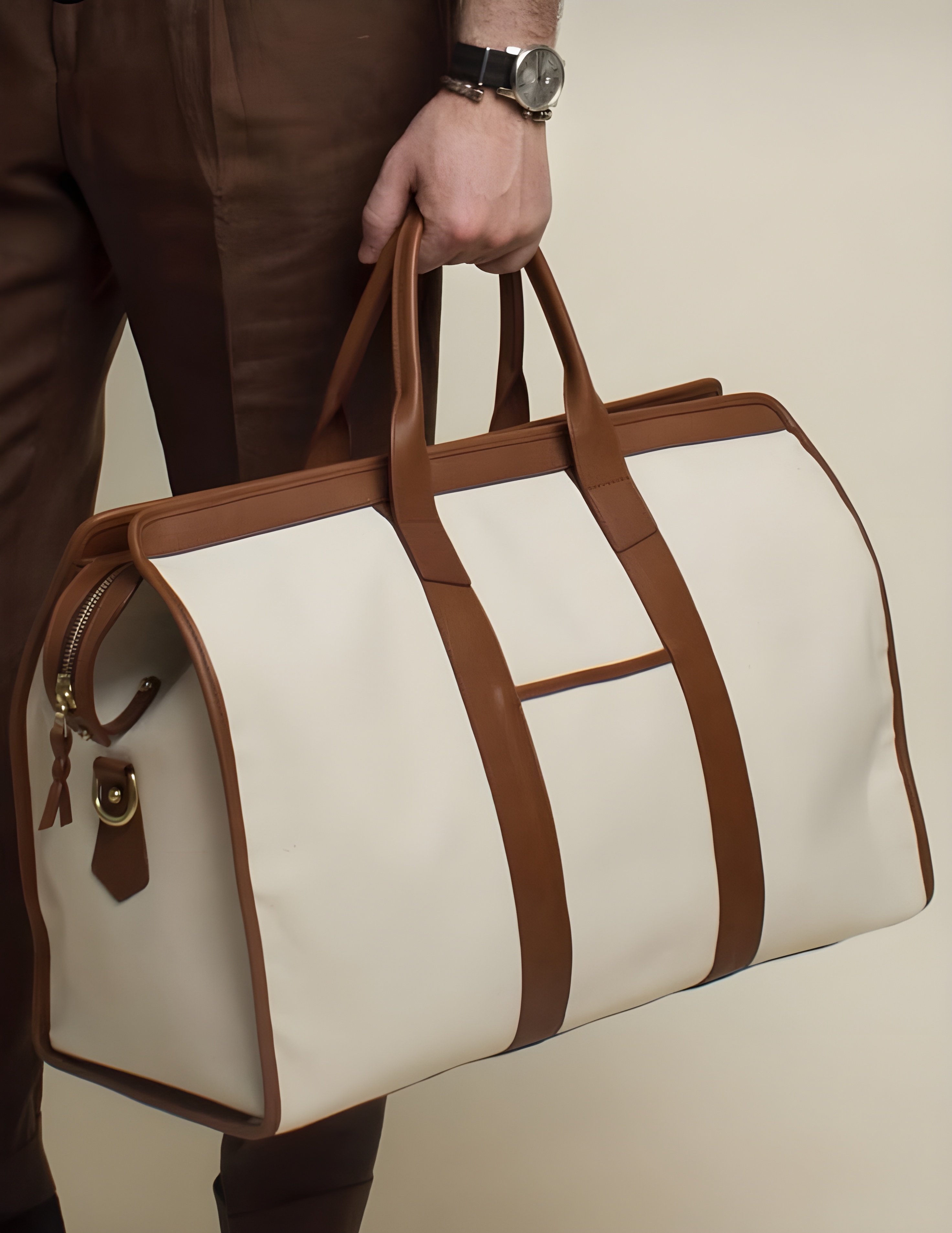 a showcase of a Travels bag